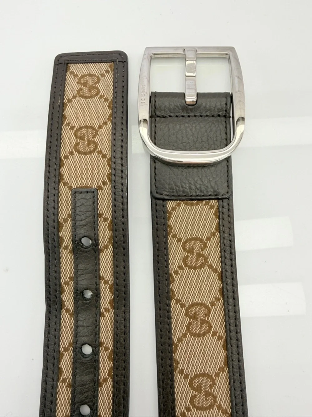 Gucci Mens Beige/Brown GG Canvas Belt with Silver Buckle 75/30